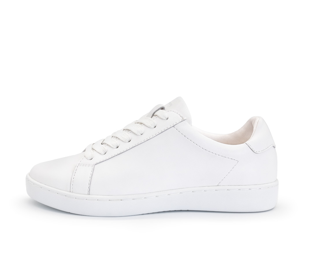 Sneaker 7025 Suny Tanzsneaker 7025 aus weißem Nappaleder und minimalistischem Design für Damen.