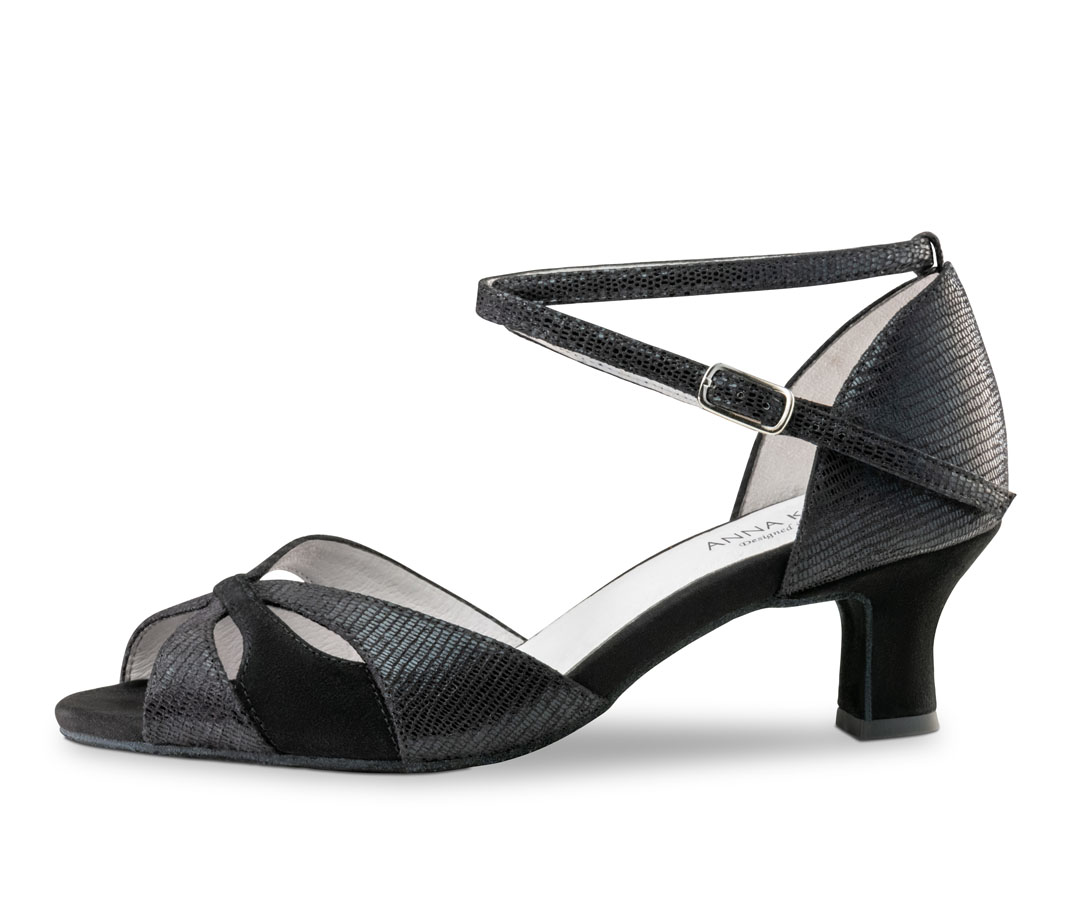 Eunice Schwarz glänzende Tanzsandale von Anna Kern mit 5 cm Absatz und Fesselriemchen
