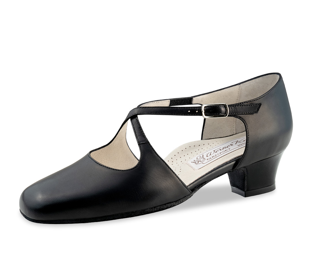 geschlossener Werner Kern Damentanzschuh in schwarzem Nappa Leder
