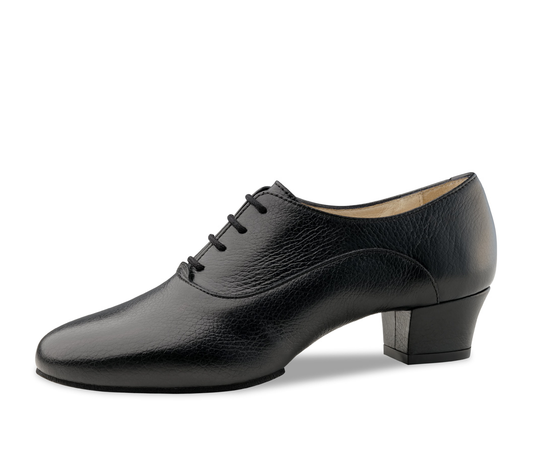Runa Trainingstanzschuh aus schwarzem Nappaleder mit geteilter Sohle und 3,5 cm Absatz von Werner Kern. Für perfektes Tanztraining.