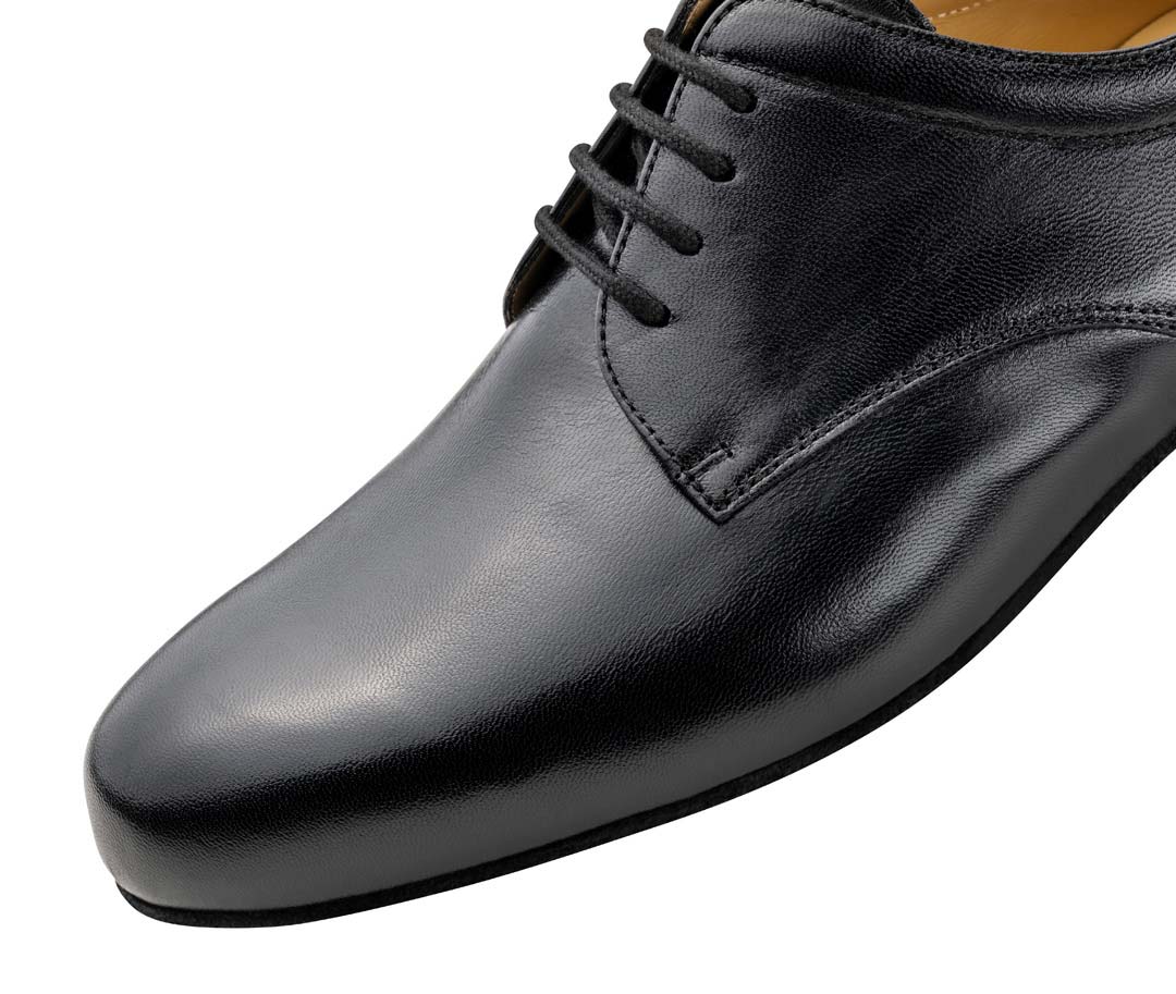 Capri Ansicht im Detail von vorne vom Werner Kern Herrentanzschuh