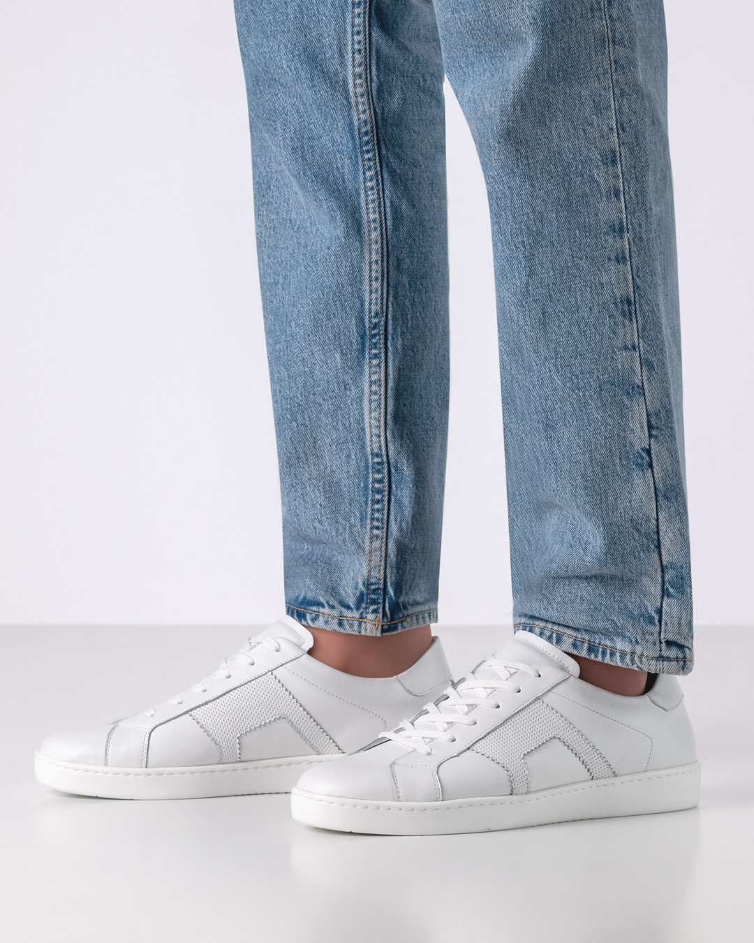 Weißer Herrentanzsneaker für den allround Gebrauch made in Italy von Werner Kern