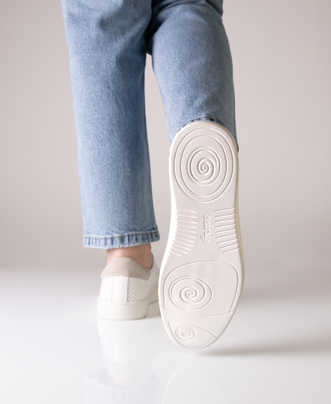 Super leichter Tanzsneaker für Damen