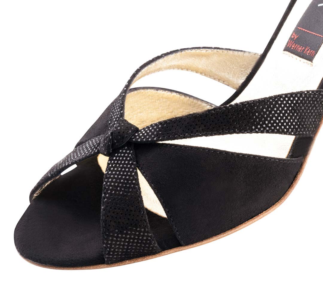Sienna Detailansicht vom vorderen Bereich des Nueva Epoca Damentanzschuhes mit Ledersohle