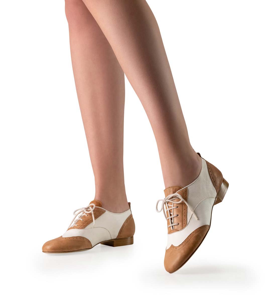 beige-weißer Damentanzschuh von Werner Kern mit 1,5 cm Absatz für Swing