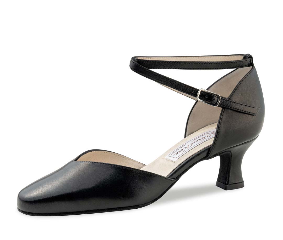 Betty geschlossener Werner Kern Damentanzschuh in schwarzem Leder