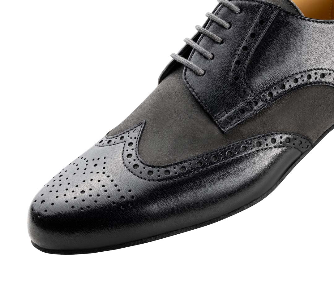 Ansicht von vorne vom Werner Kern Herrentanzschuh für Tango