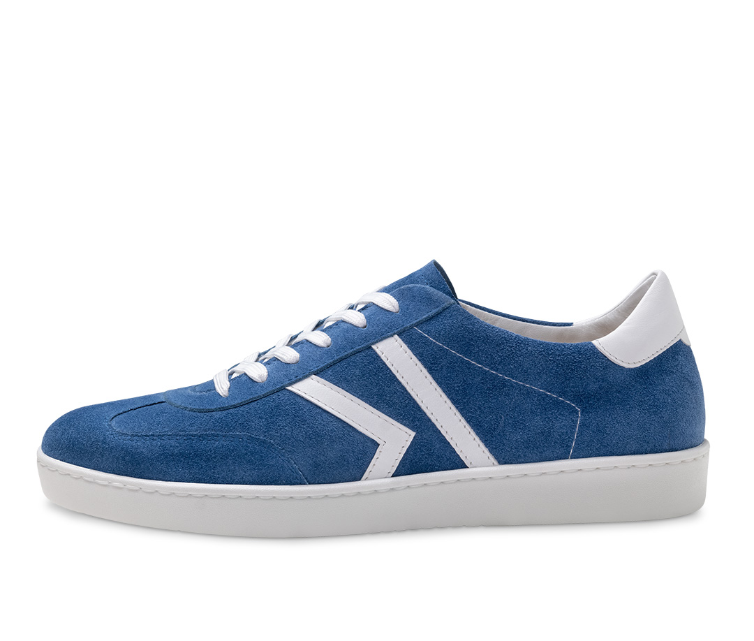Superleichter Tanzsneaker in jeansblau mit weißer Allrounder Sohle von Werner Kern