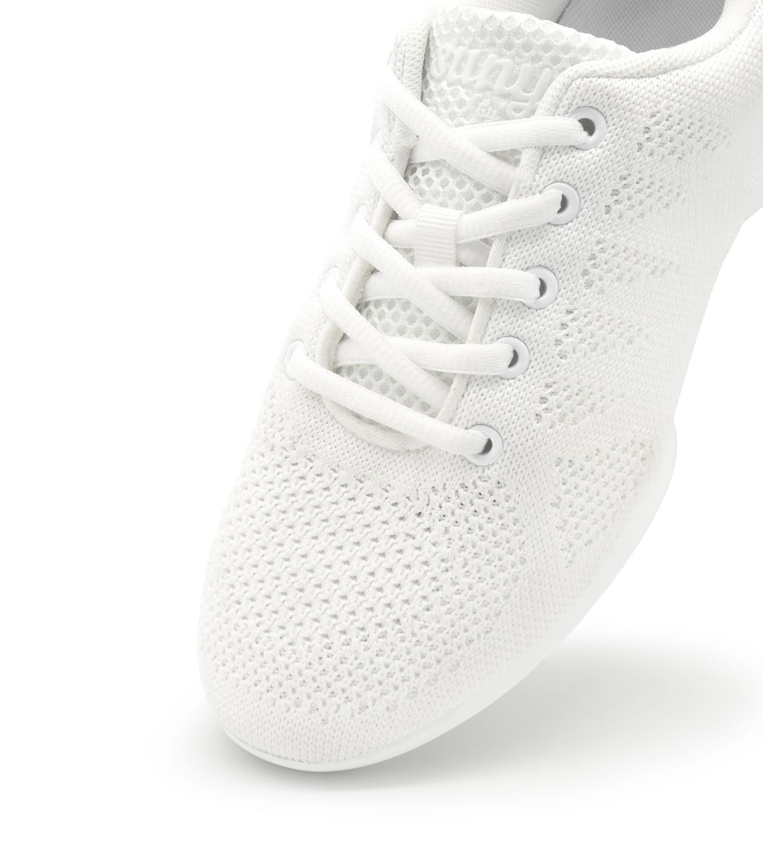Weiße Damen Sneaker von Suny by Anna Kern, Artikel 160, feines Knitting Material, Split Sole, Tanzschuhe für alle Böden.