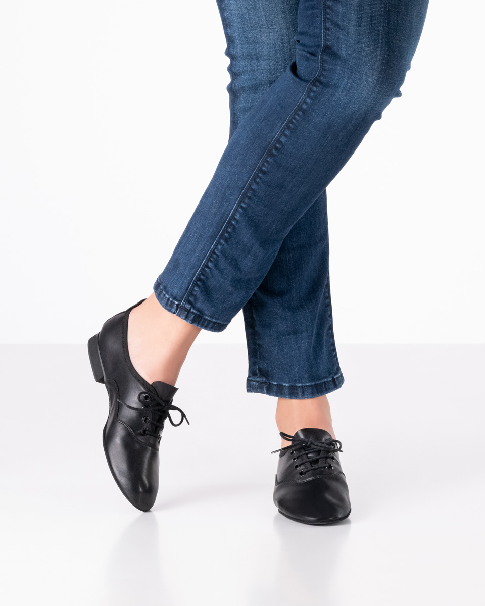 Fenja Klassischer Damen Tanzschuh - Werner Kern Fenja aus schwarzem Nappaleder mit handschuhweichem Material, Flexibilität und schockabsorbierendem Micro Absatz