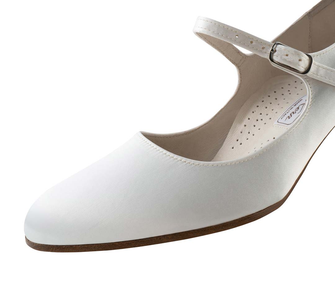 Ashley Detailansicht von Werner Kern Brautschuh mit Ledersohle