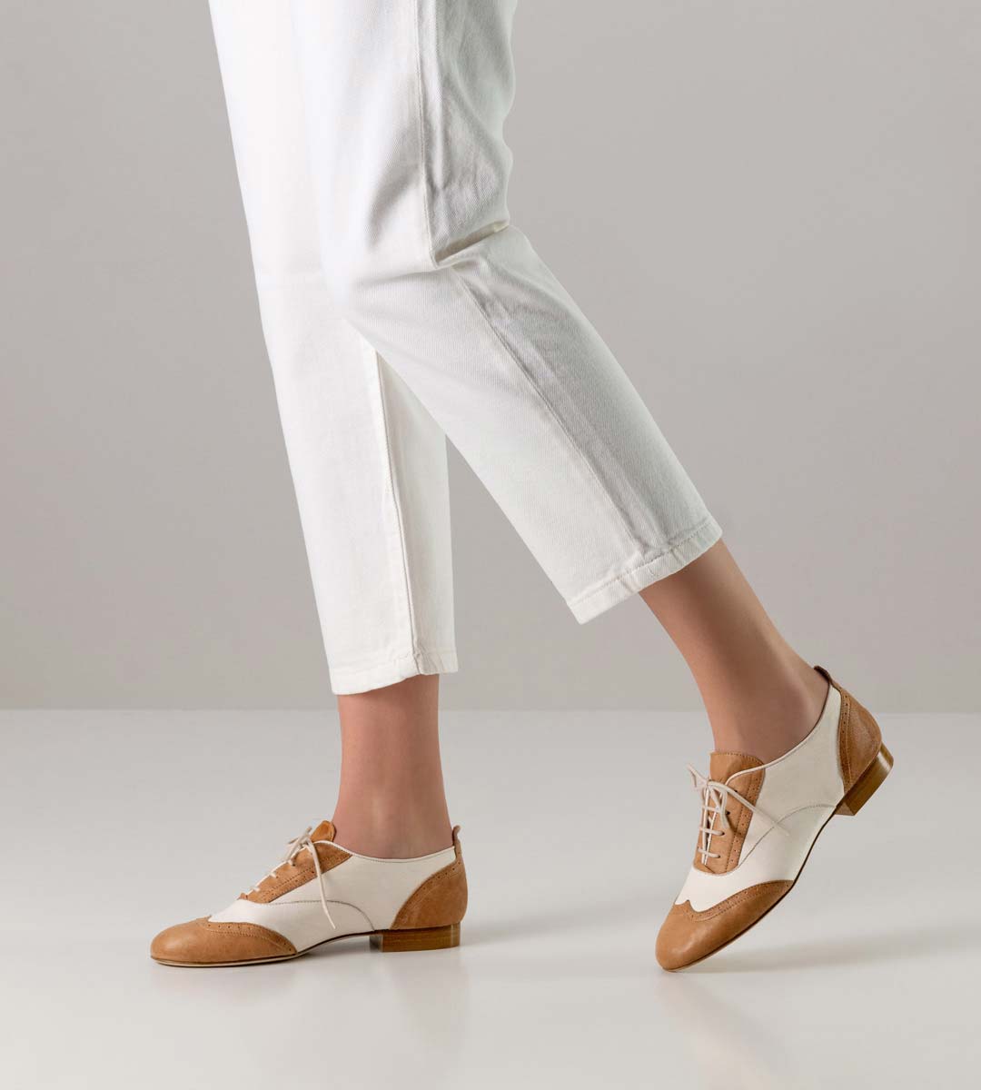 Swing Damentanzschuh in beige-weiß von Werner Kern mit Ledersohle