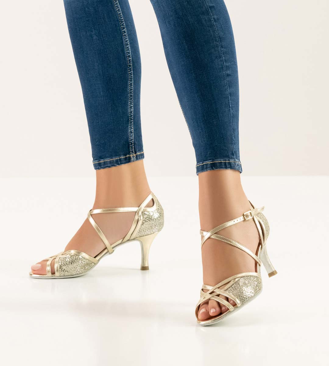 Rose offener Nueva Epoca Damentanzschuh in Brokat und Leder