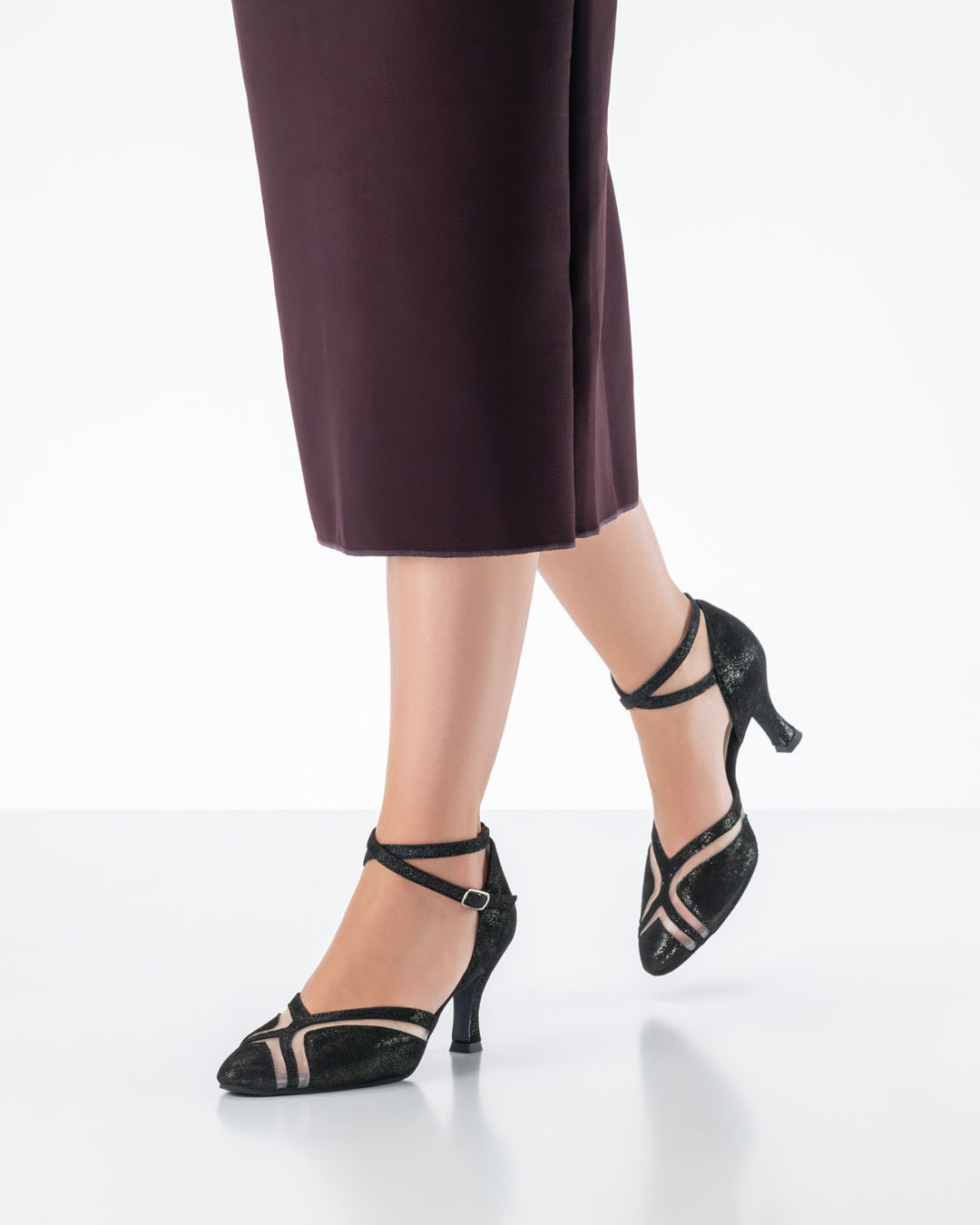 Ophelia Tanzschuh von Werner Kern aus schwarzem, glänzendem Leder mit 6,5 cm Flare Absatz