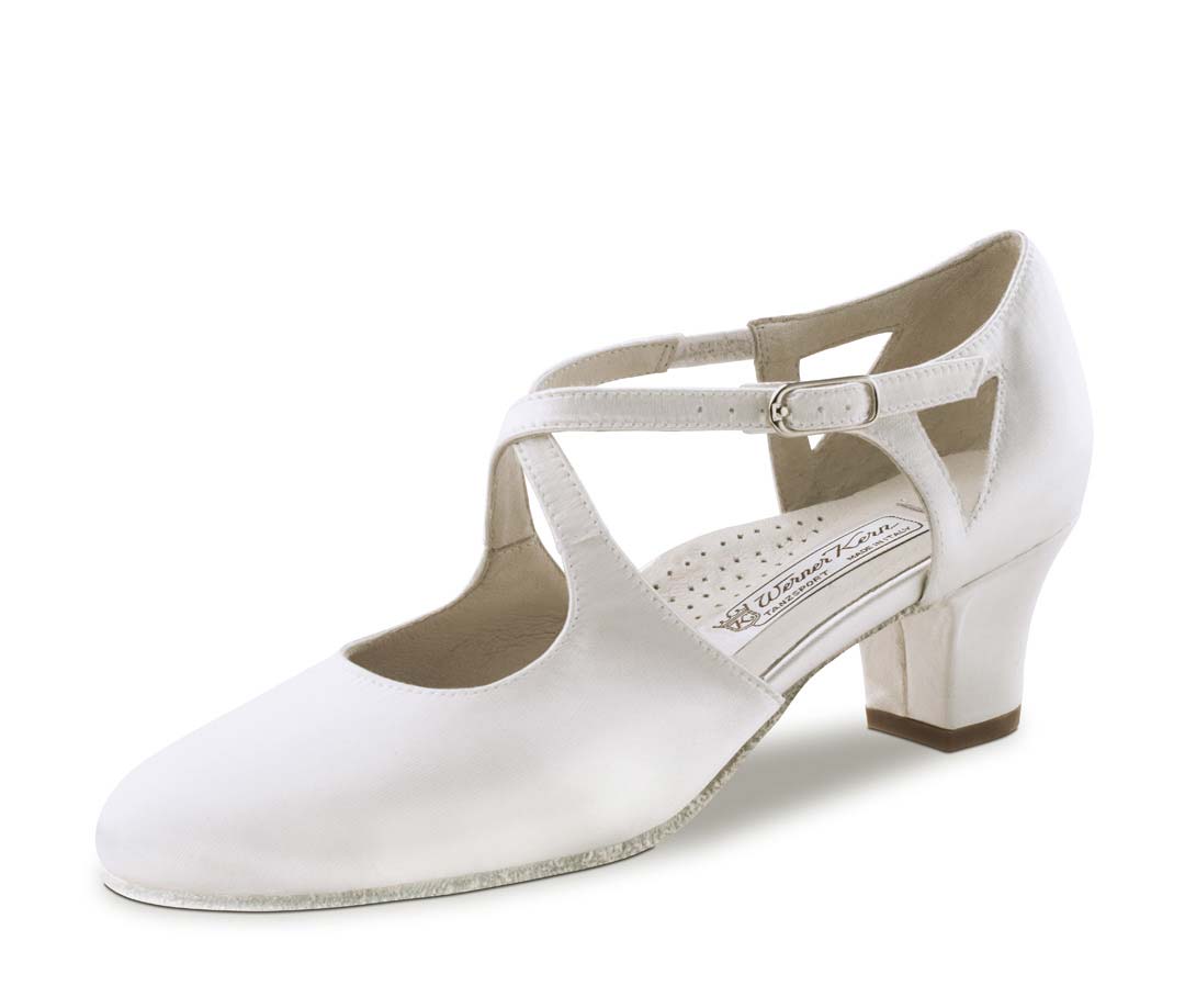 Gala geschlossener Brautschuh von Werner Kern in Satin weiß