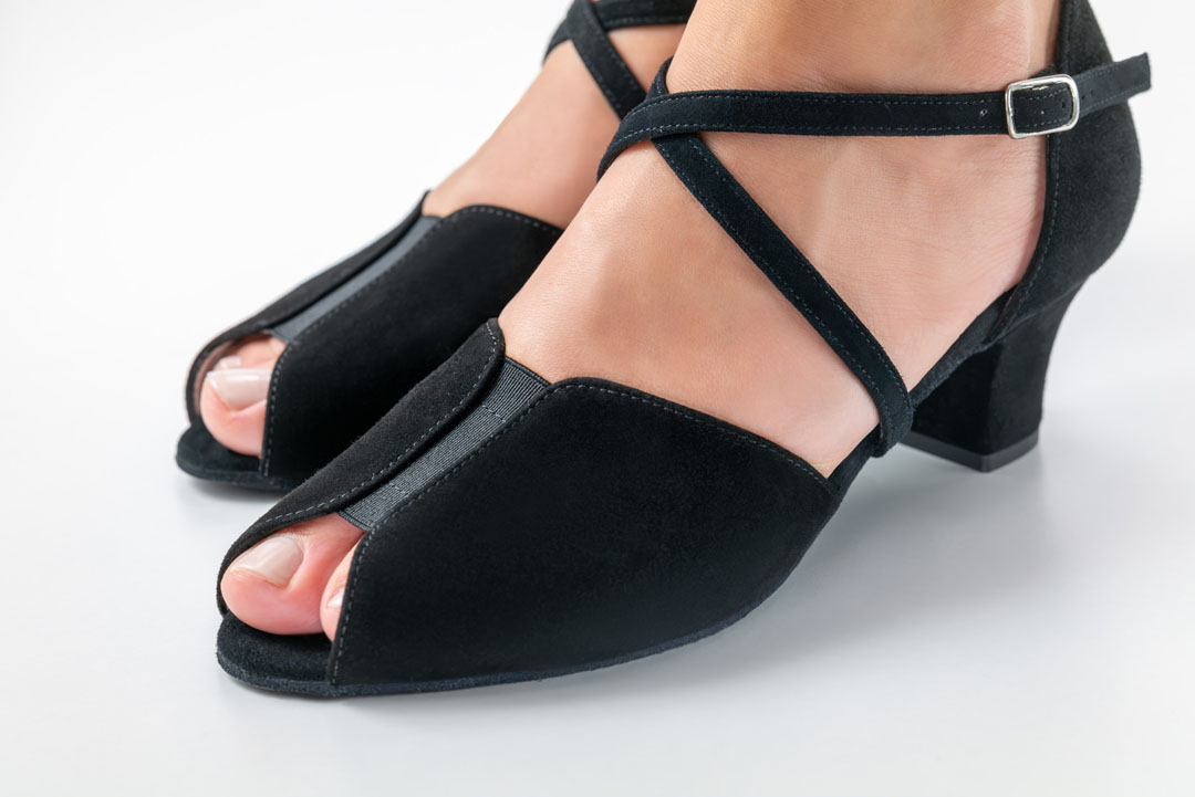 Tanzschuhe Anita von Werner Kern mit Gummieinsatz und 4,5 cm Blockabsatz