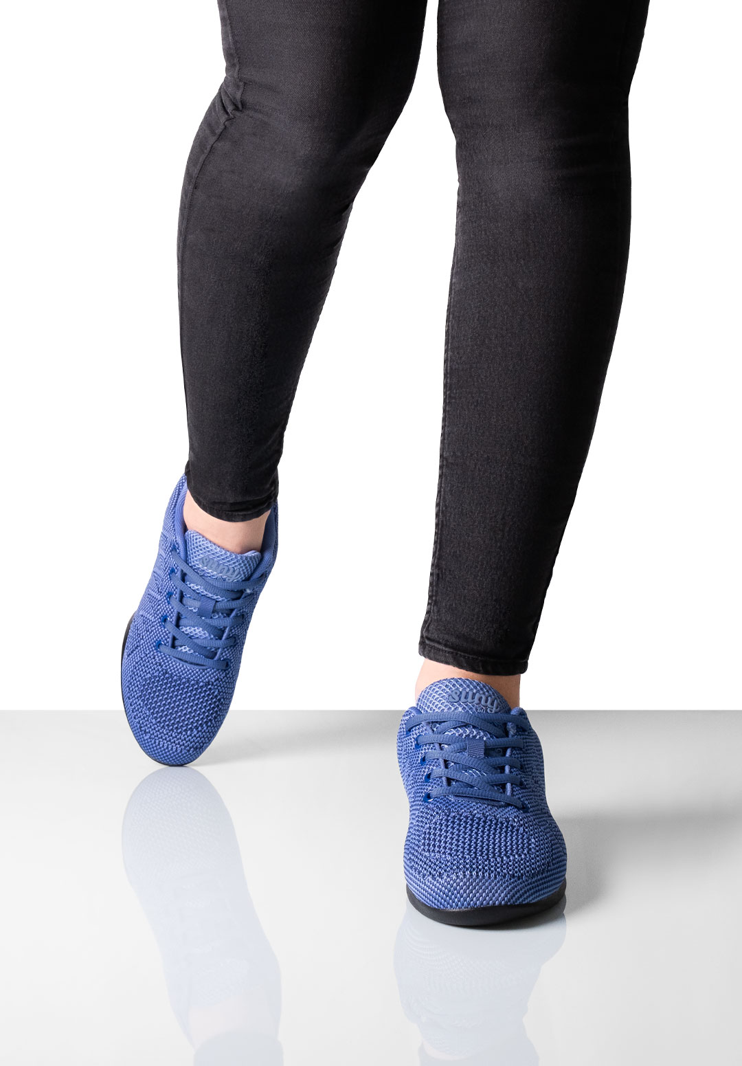 Damen Tanzsneaker 185 in Hellblau von Suny by Anna Kern, Artikelnummer 185, aus hochwertigem Knitting Material, ideal für Tanz
