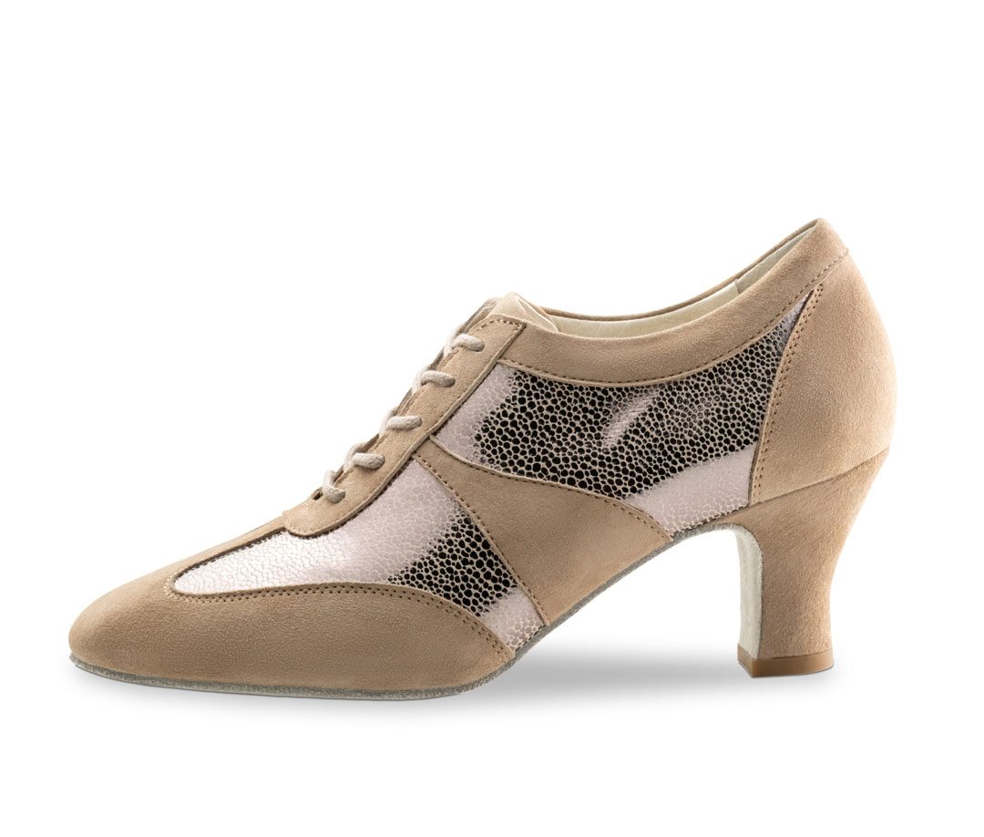Trainingstanzschuh zum Schnüren in beige-goldenem Leder von Werner Kern mit 6 cm Blockabsatz